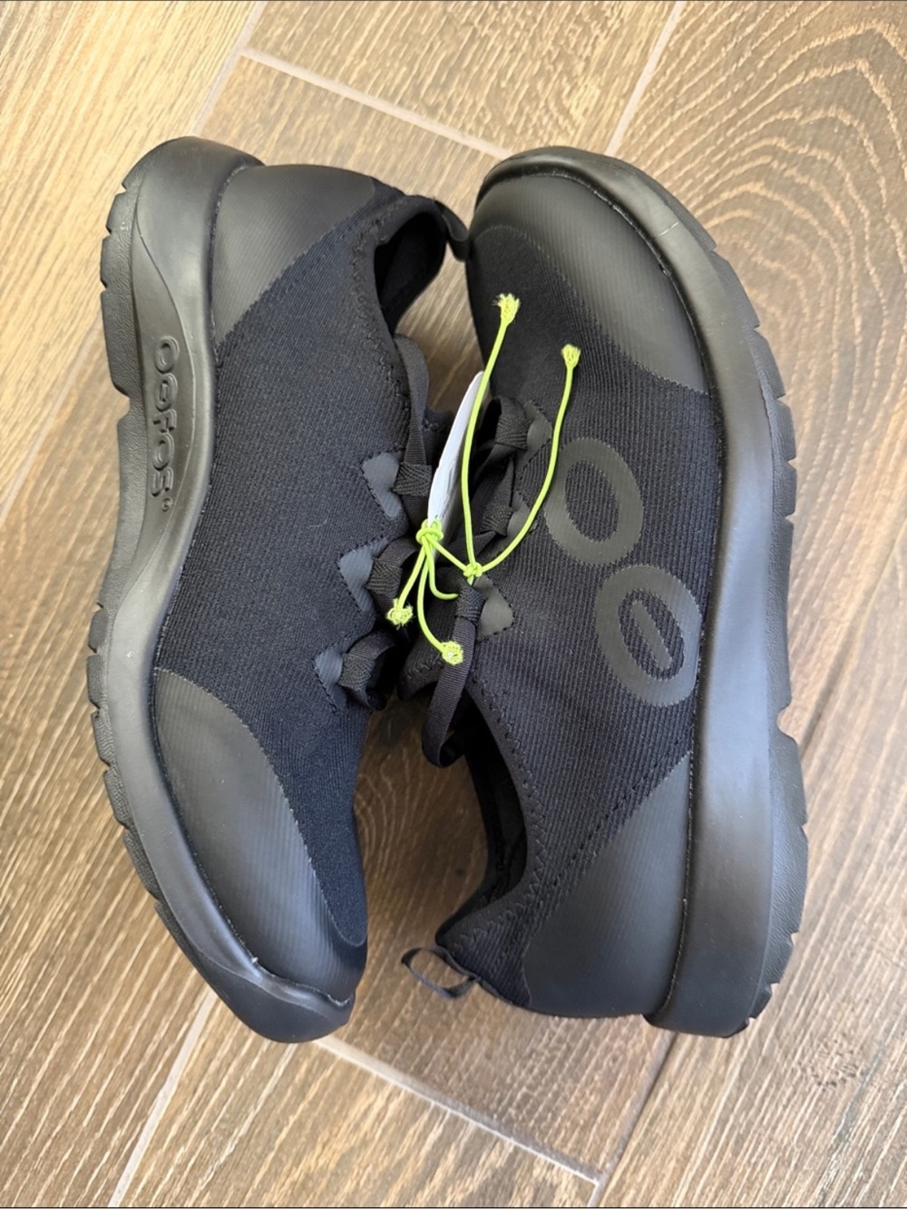 OOFOS Women's 00mg Sport LS-Low Shoe Recovery - Black / Black—10 - Picture 10 of 13